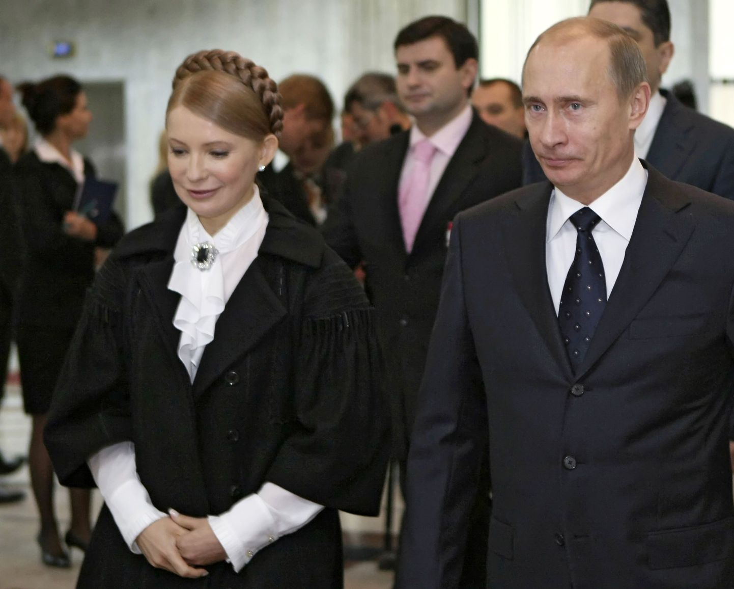 Vene peaminister Vladimir Putin koos Ukraina kolleegi Julia Tõmošenkoga täna Moldova pealinnas Chişinăus.