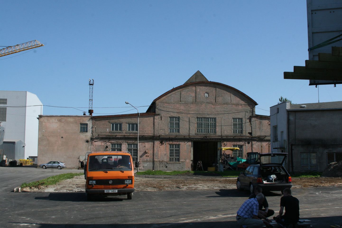 Vanad Noblessneri tehase hooned renoveeritakse.