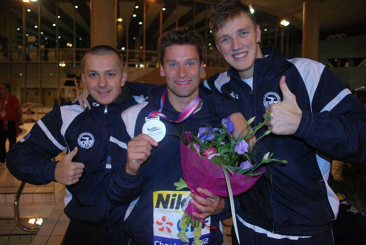 Hõbemedali võitnud Martti Aljand (keskel) koos Pavel Narõškini ja Pjotr Degtjarjoviga.