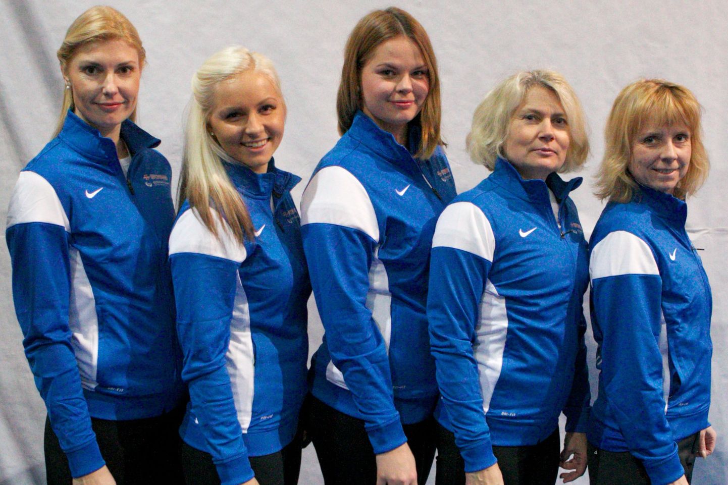 Eesti curlingunaiskond võitis EMil endiseid maailmameistreid ning sälitas koha A-grupis