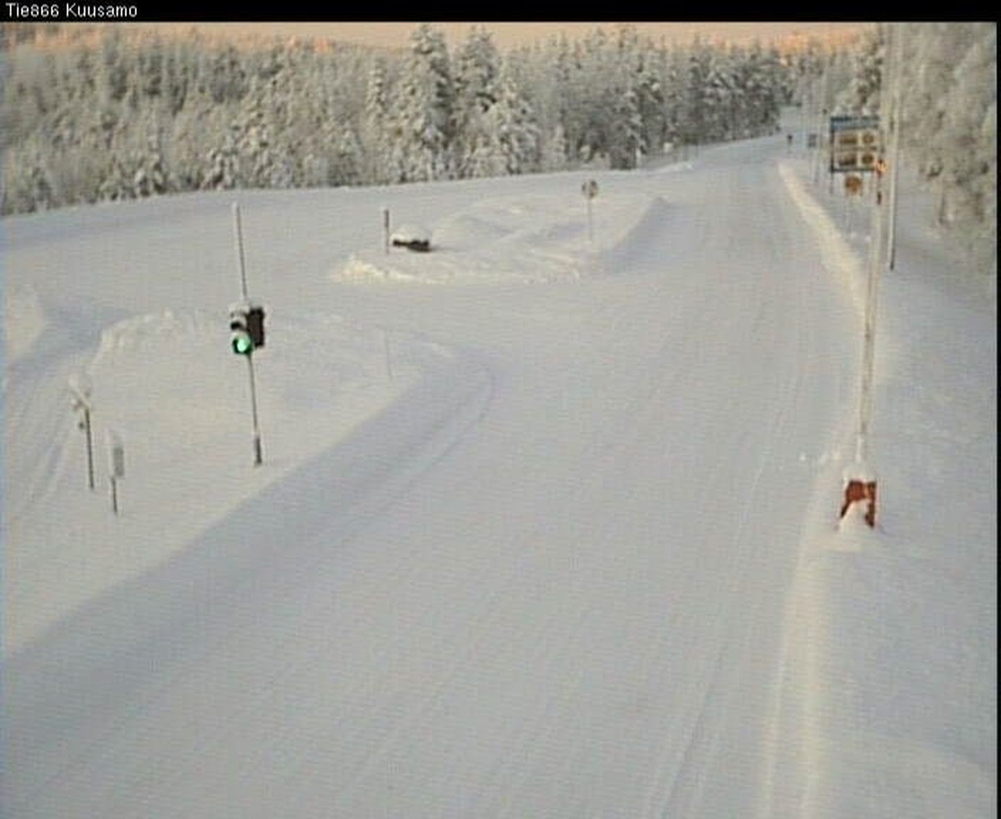 Maanteekaamerast saadud pilt Kuusamos Kuolio külas, kus kell 9.17 mõõdeti -35,4 kraadi.