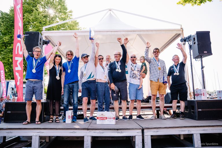 Folkboot klassi esikolmik - A. Le Coq 62. Muhu Väina regatt - Autasustamine ja regati lõpetamine Pärnu Jahtklubis 20.07.2019