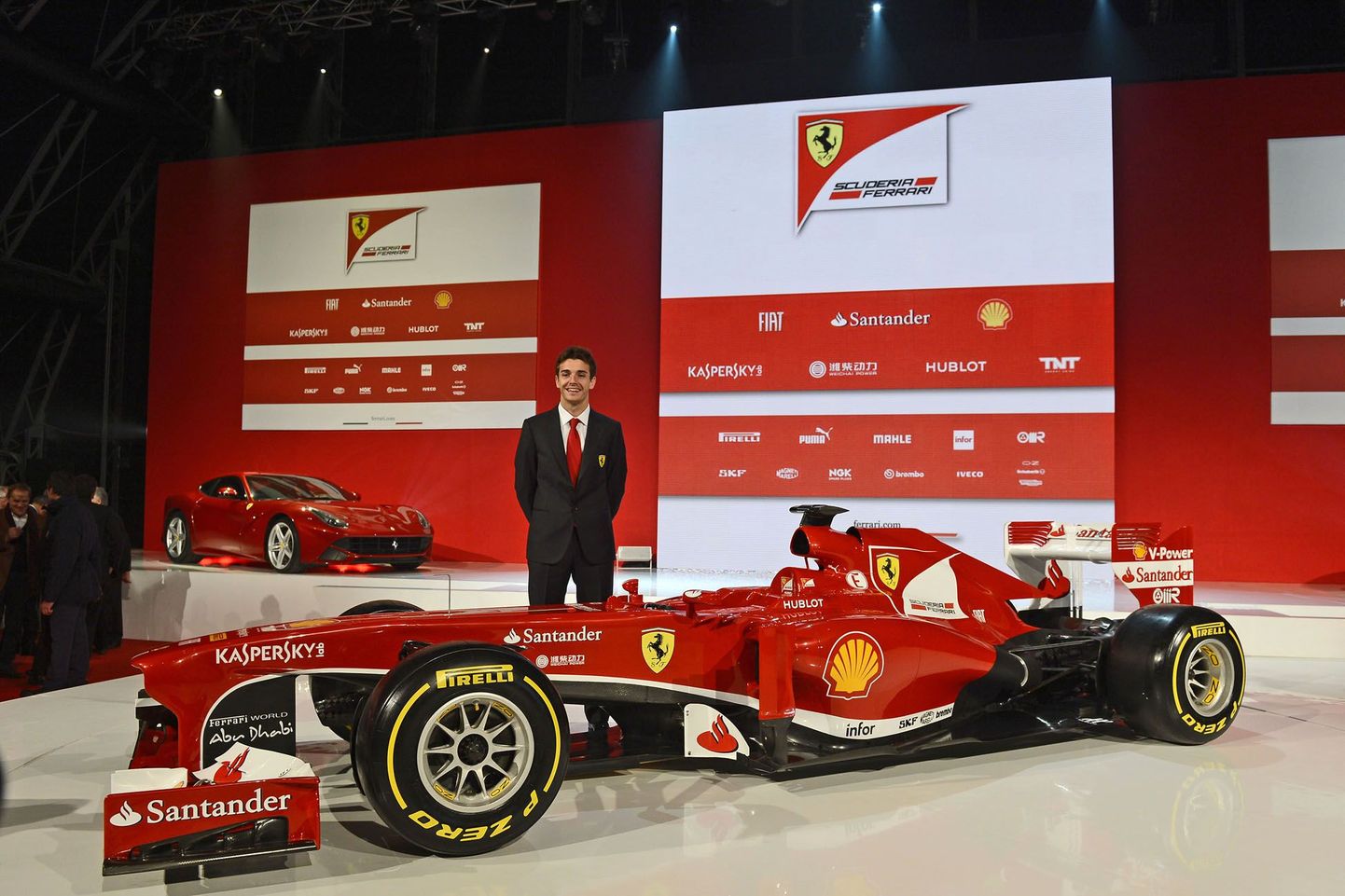 Ferrari kaubamärki aitab tutvistada ka Vormel.
