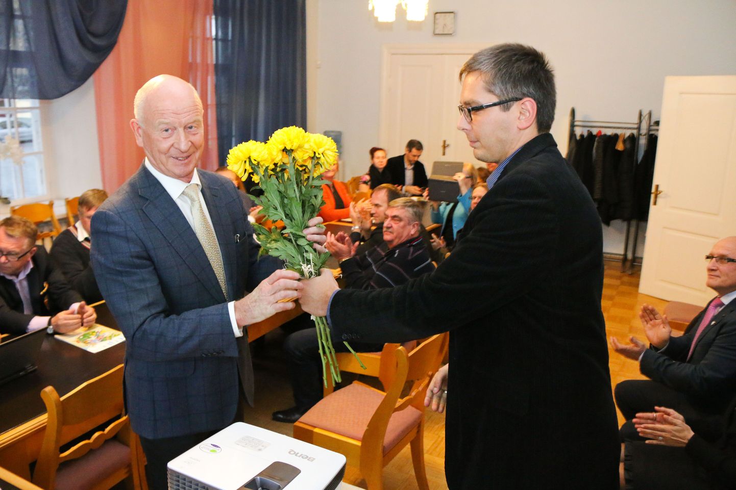 Rakvere linnavolikogu esimeheks sai Toomas Varek. Seni esimehetööd teinud Marko Torm suundus maavanemaks.