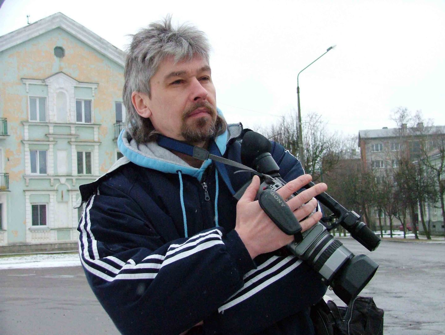Оператор и журналист телевидения Силламяэ Владимир Кротов.