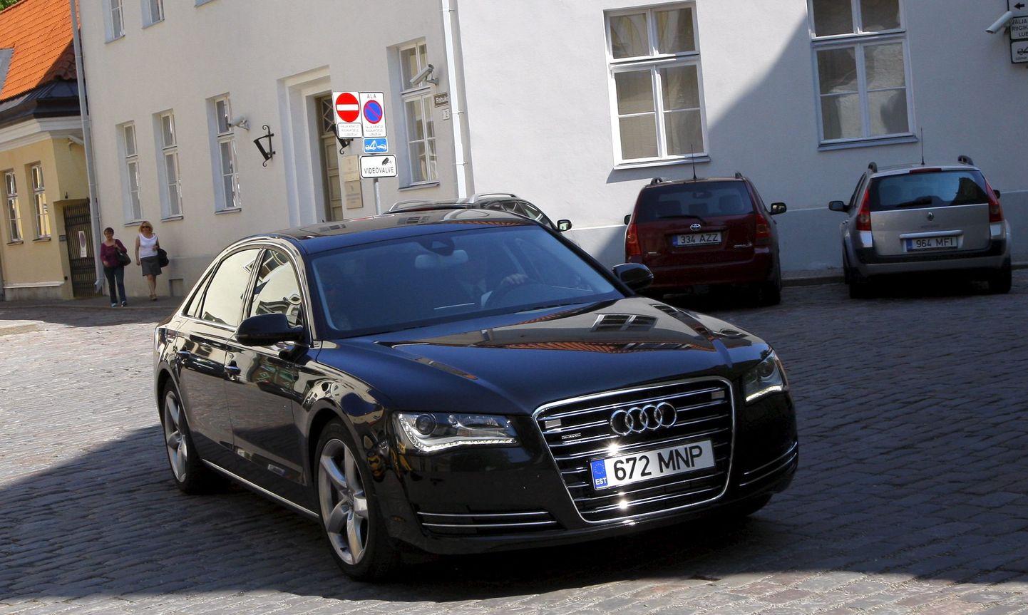 Alates 2011. aastast peaministri kasutuses olev ametiauto Audi A8