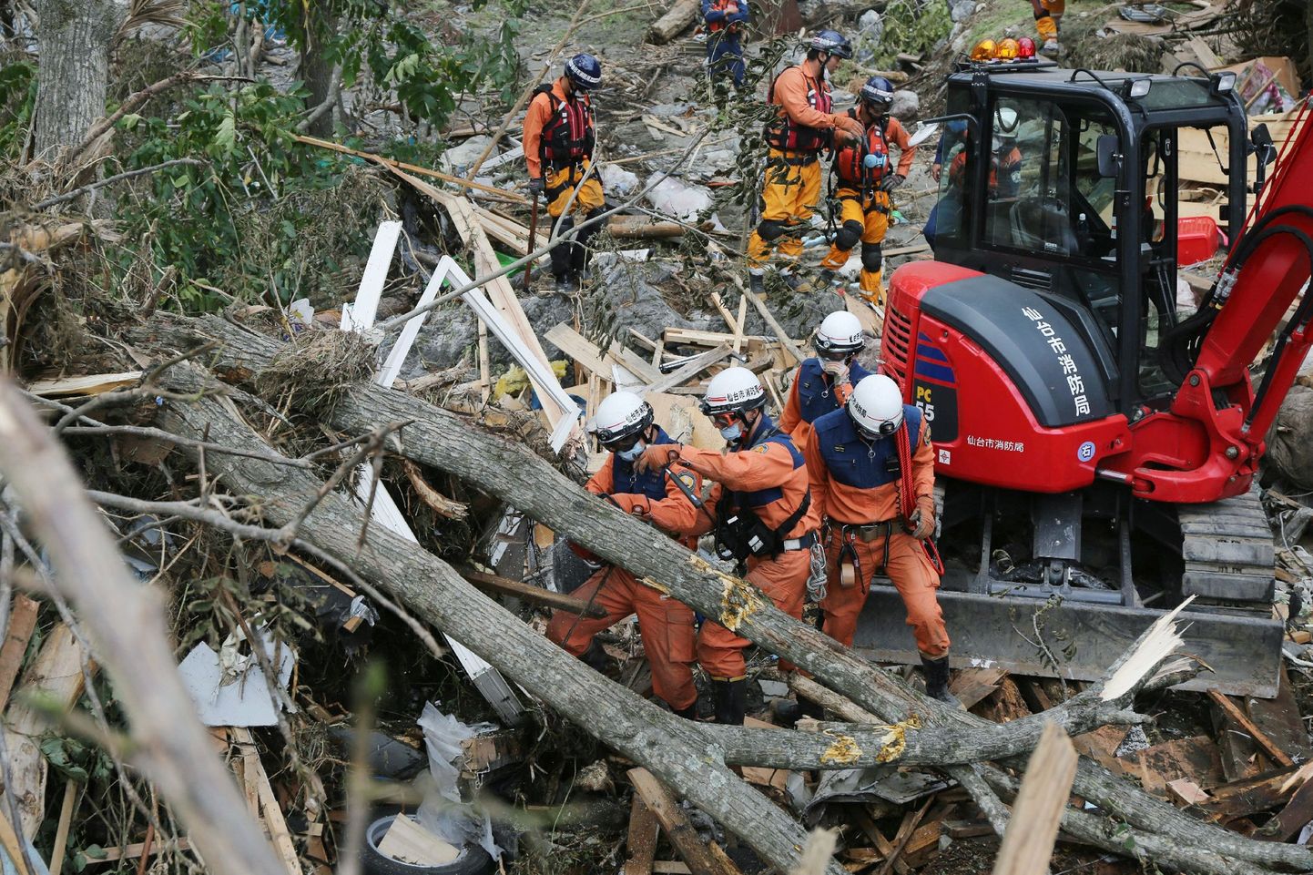Taifuunist tekkinud purustused Jaapanis.