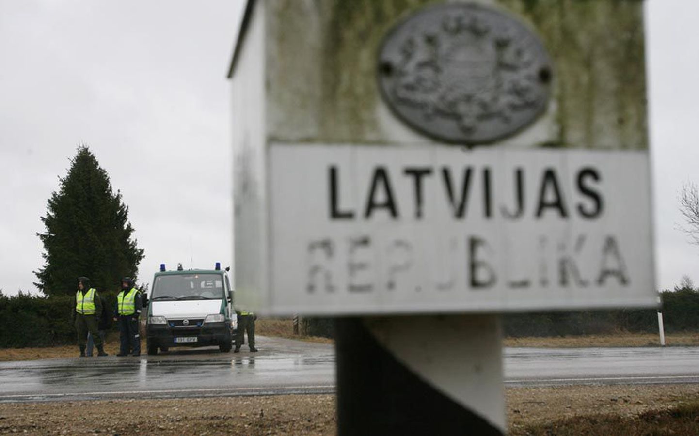 Kuigi eestlased ei pea Lätit sageli välismaaks, tuleb sinna reisides ometi kaasa võtta pass või ID-kaart.