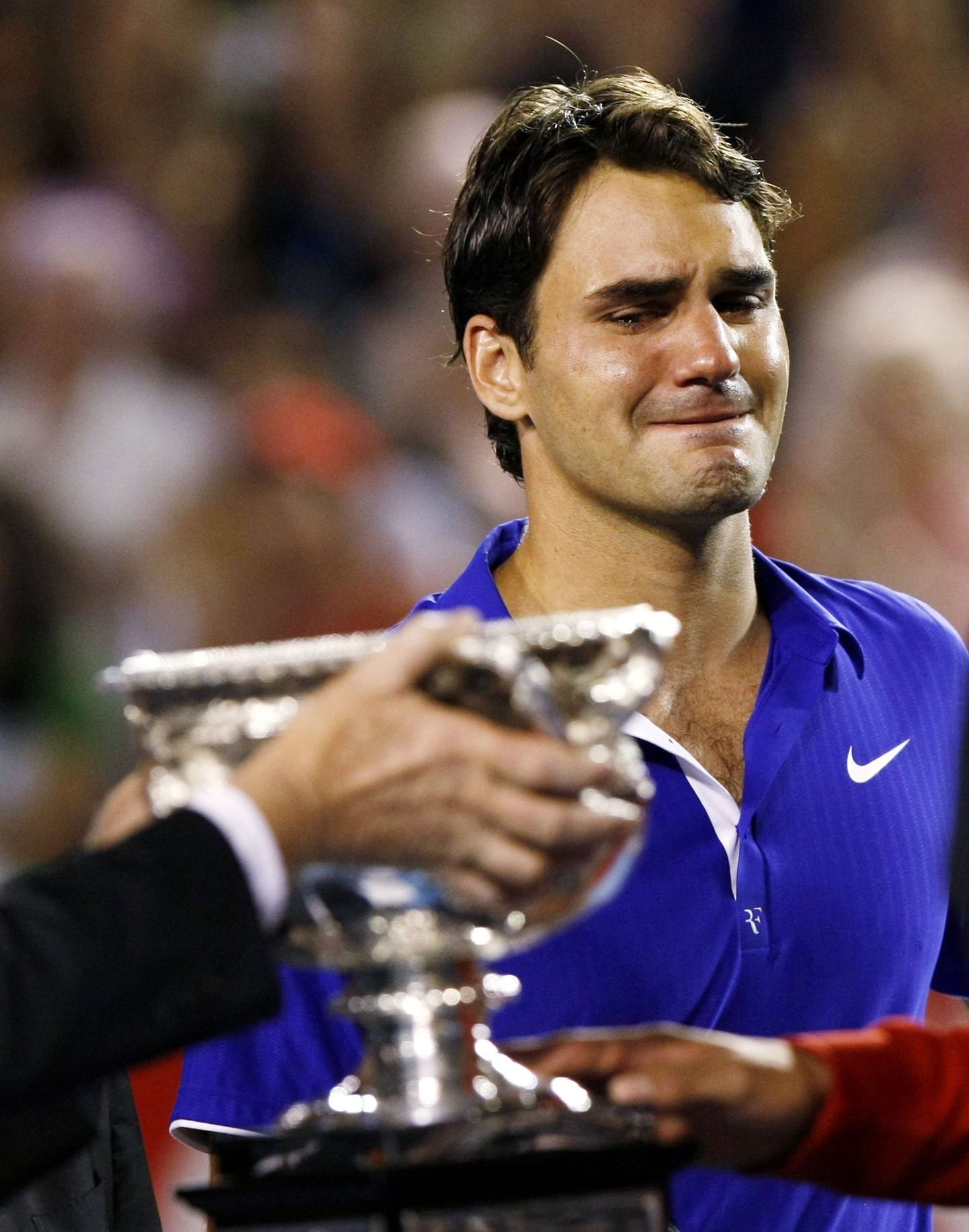 Roger Federer pärast 2009. aasta turniiri finaalis saadud kaotust.