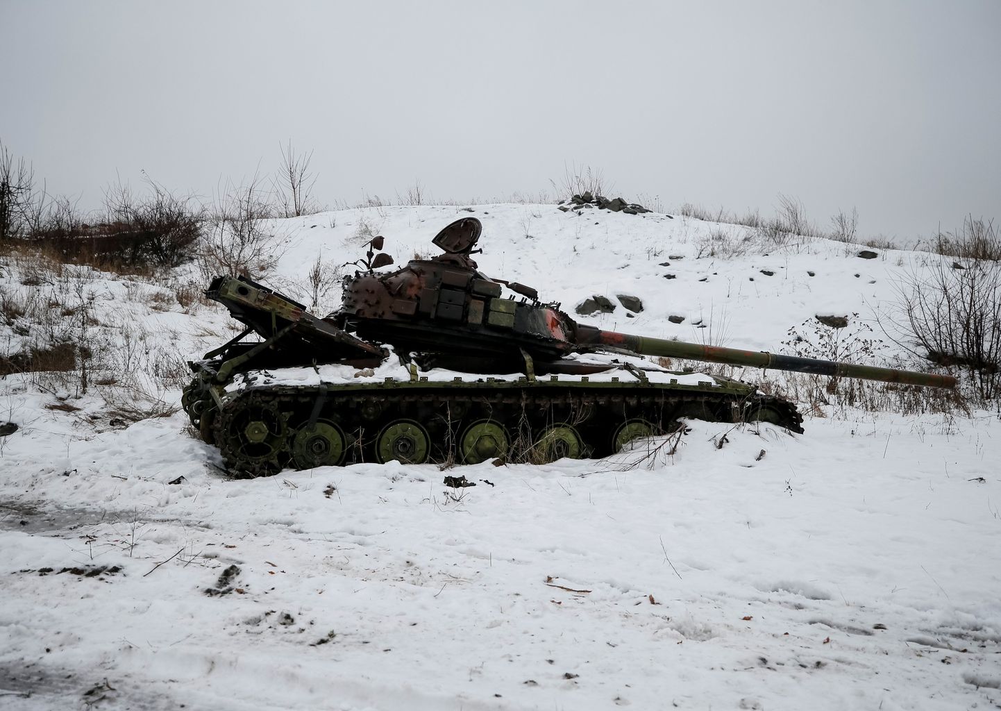 Hävitatud Ukraina tank Avdijievka lähedal.