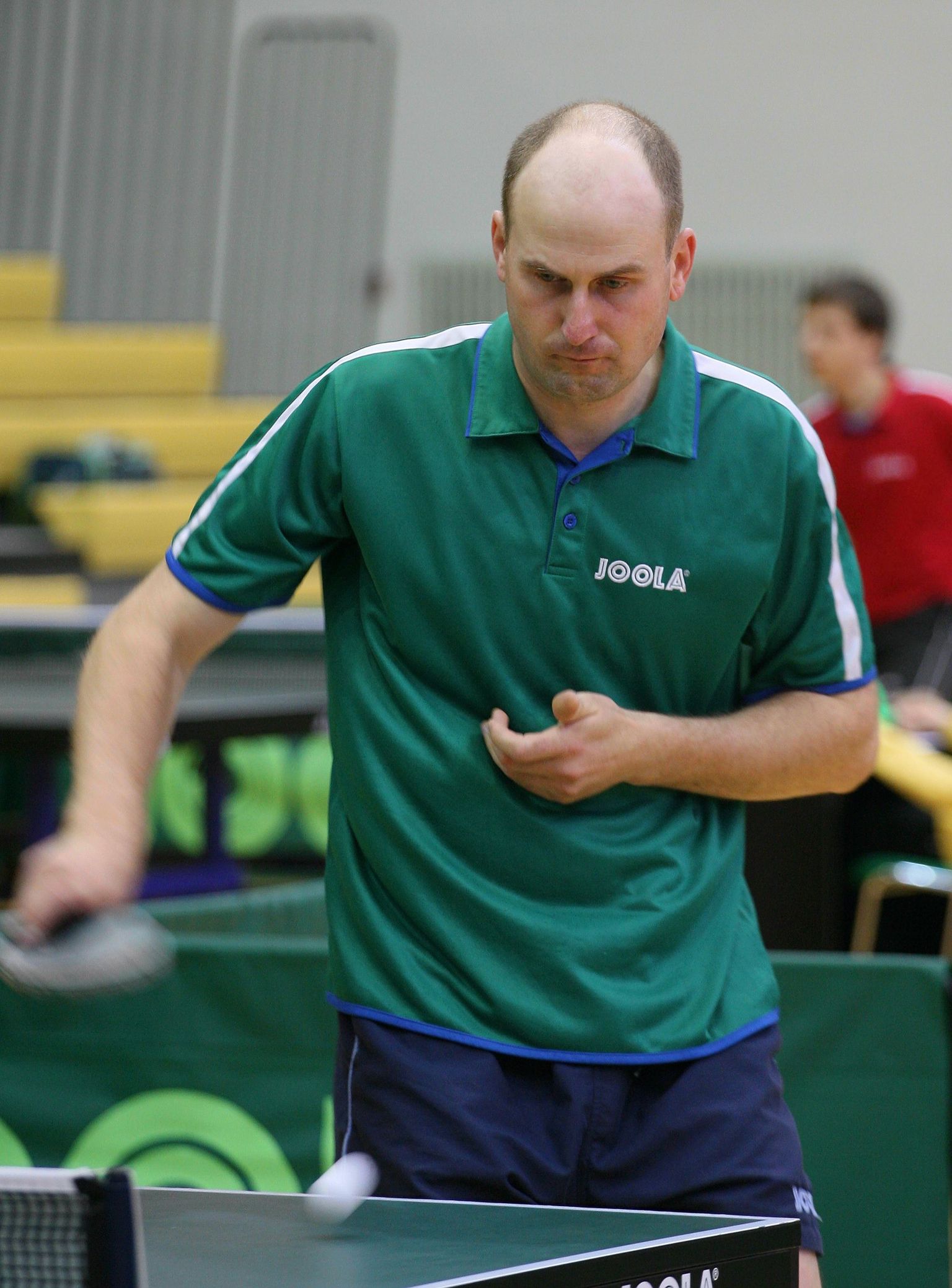 Viljandi spordikooli treeneri Kert Villemsi sõnul on maailma parima
lauatenniseriigi Hiina treeneritelt tohutult õppida. Tema suutis seal kahe
nädalaga omandada vaid murdosa sellest, mida neil pakkuda on.