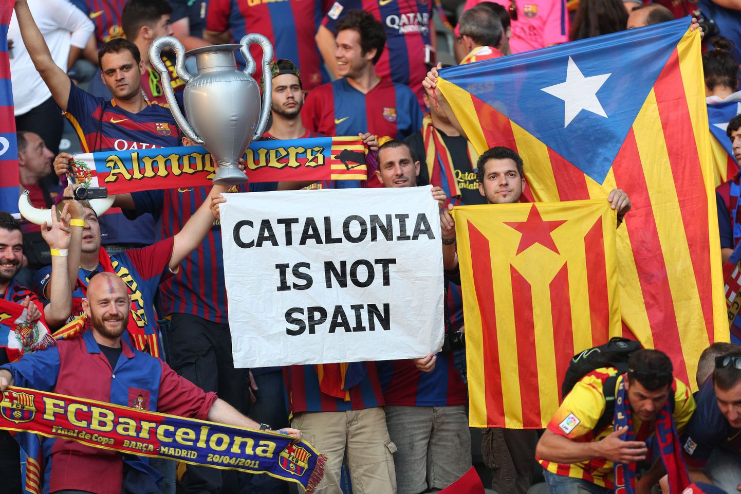 Barcelona fännid ei levitanud Berliinis ainult jalgpalliga seotud sõnumeid