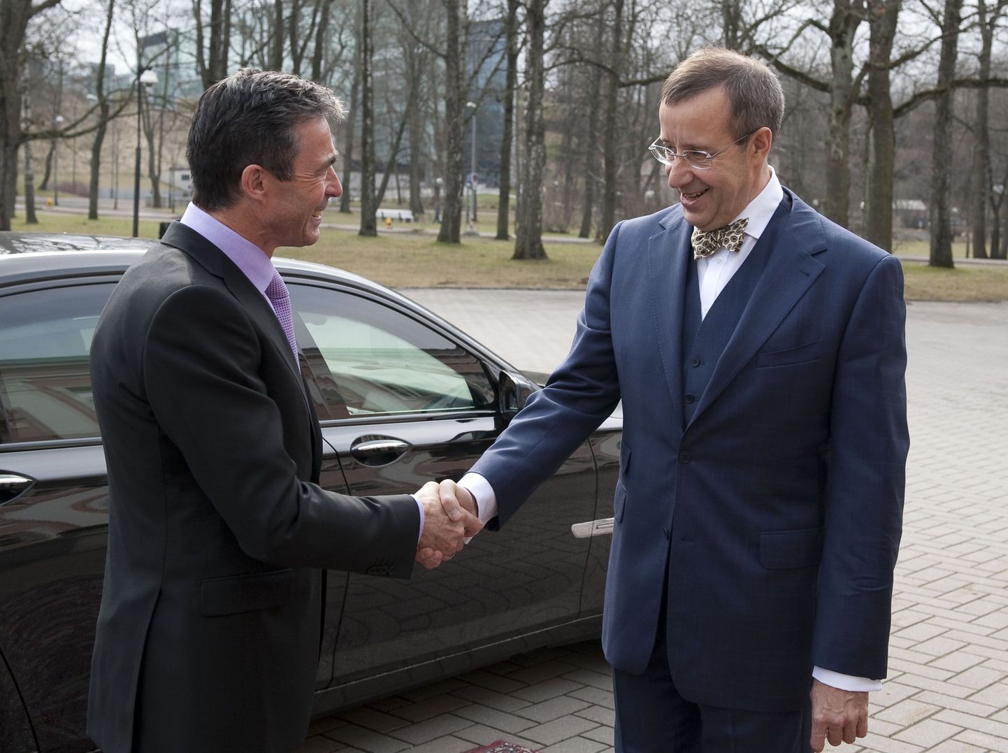 NATO peasekretär Anders Fogh Rasmussen ja president Toomas Hendrik Ilves kohtumisel Kadriorus.