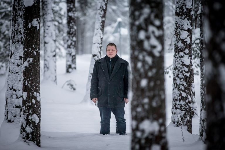 Эрки Сависаар чувствует себя в лесу лучше, чем среди людей (III место). 13 января. / Фото: Сандер Ильвест

Видео:
 