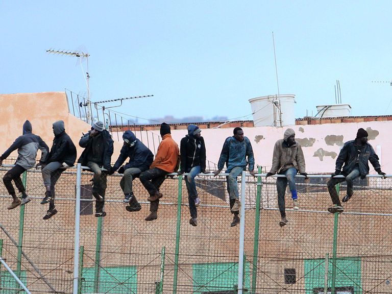 Migrandid Hispaania piiril. Foto: Scanpix
