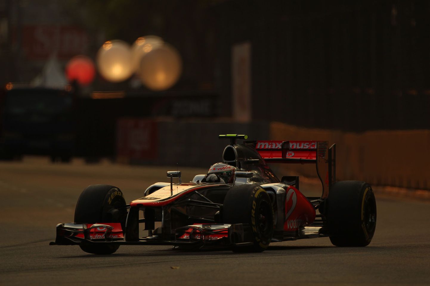 Lewis Hamilton Singapuri GP-etapi kvalifikatsioonis.