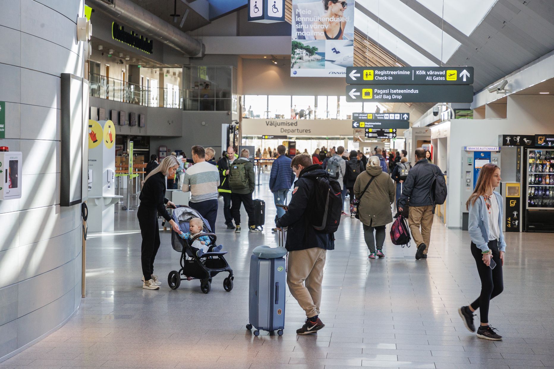 Reisijad Tallinna lennujaamas.