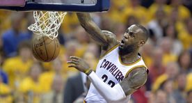 Video: löömatuna jätkav Cavaliers pani Raptorsi veenvalt paika