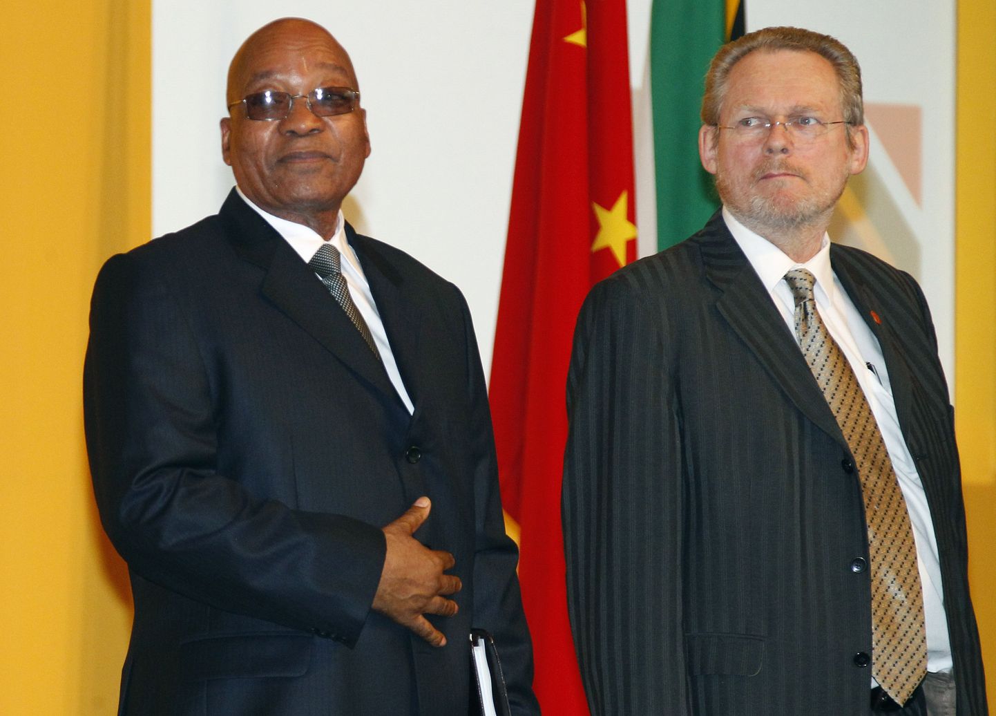 LAV president Jacob Zuma ja kaubandusminister Rob Davies.