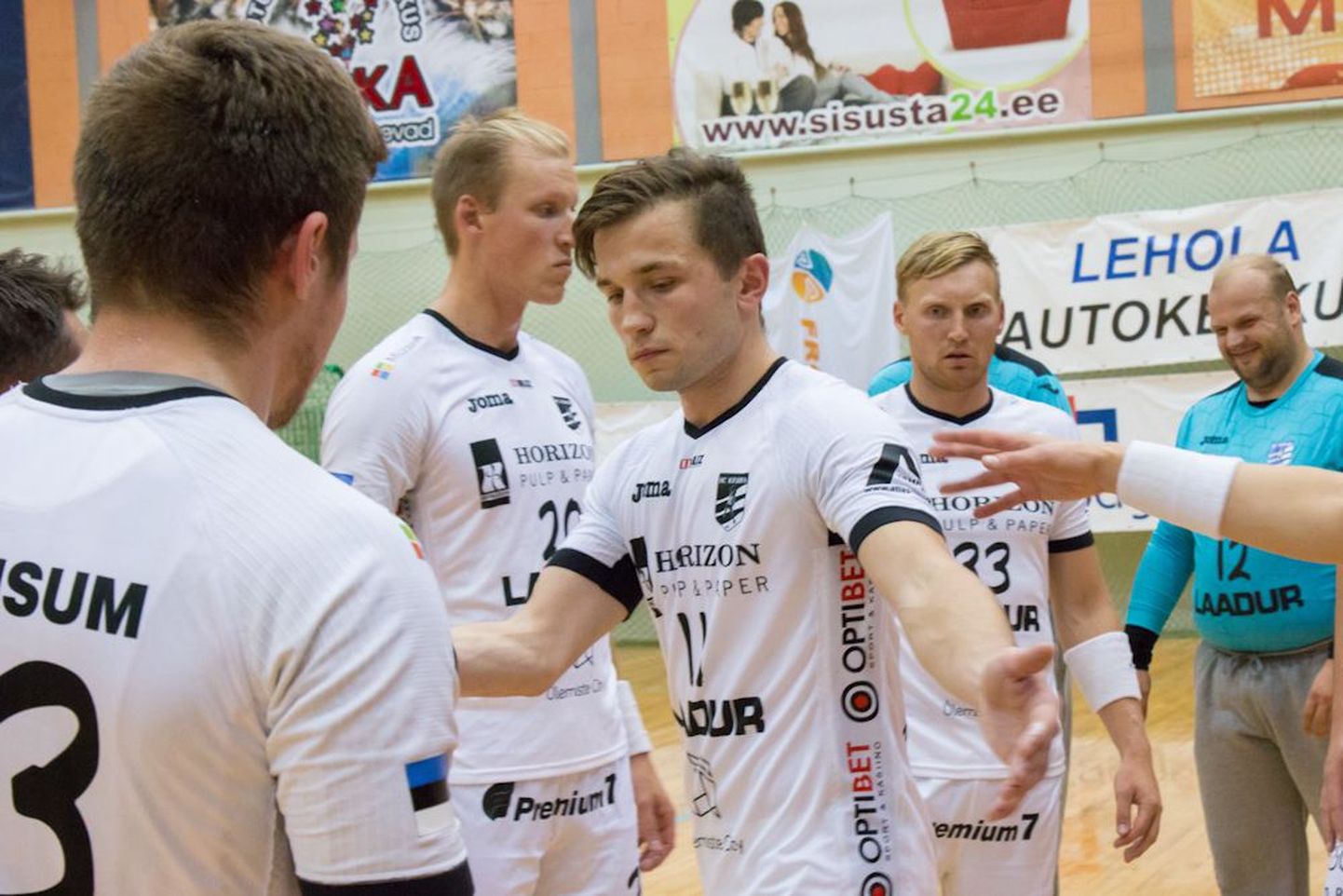 Viljandi HC teenis Eesti meistrivõistlustel suure võidu HC Kehra üle.