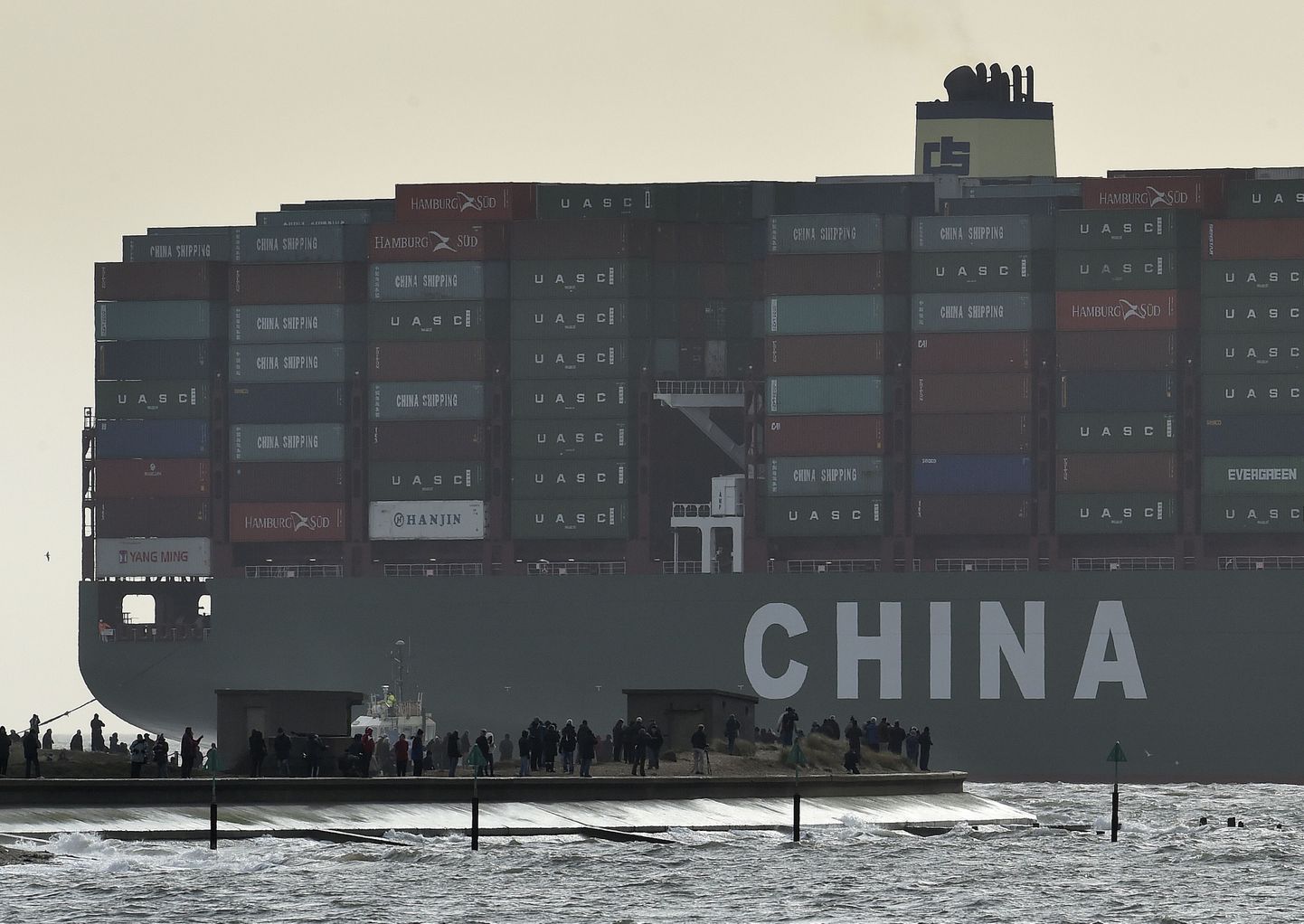 CSCL Globe, maailma suurim konteinerlaev, ekspordib Hiina kaupu Euroopa turule.