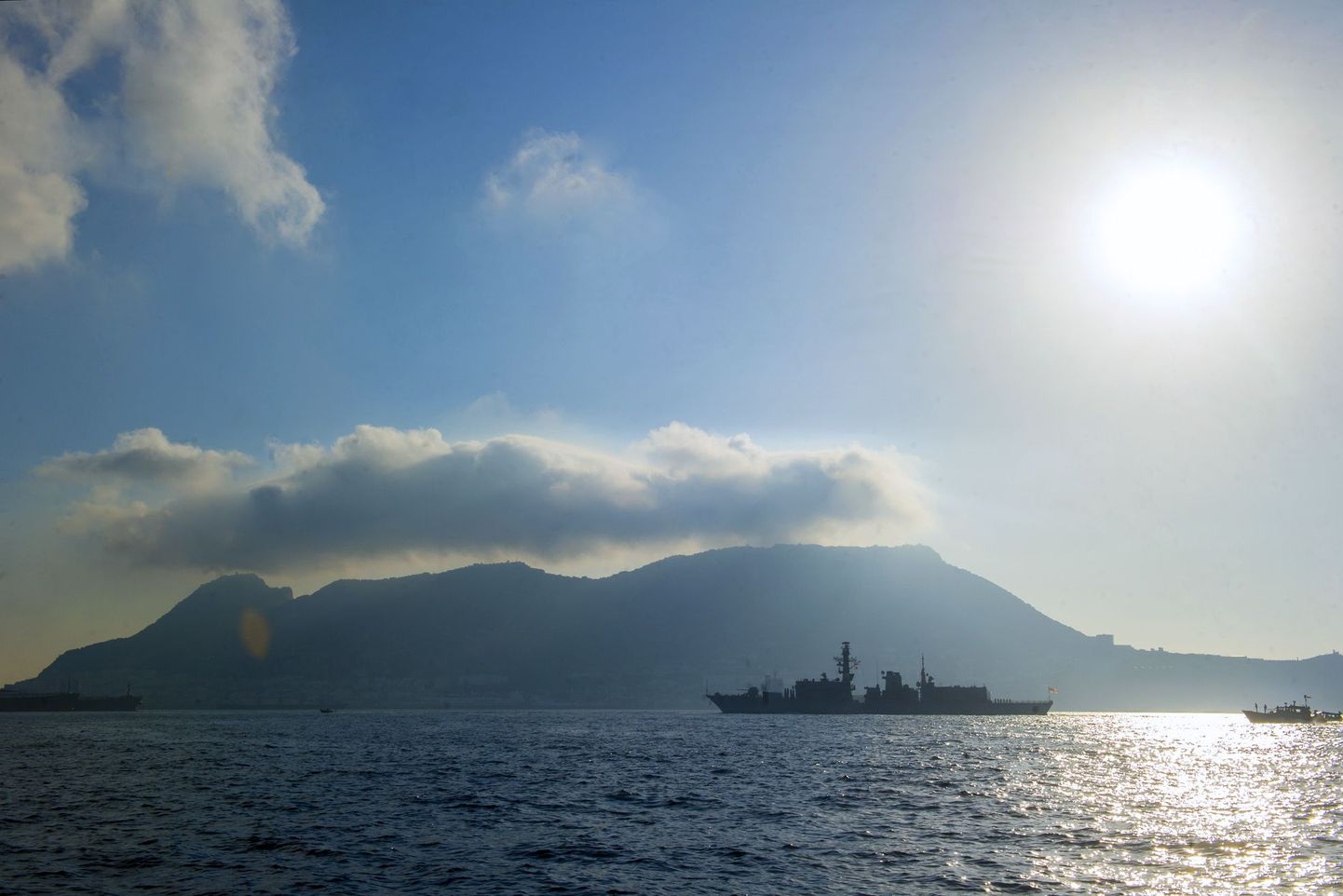 Briti fregatt HMS Westminster Gibraltari vetes.