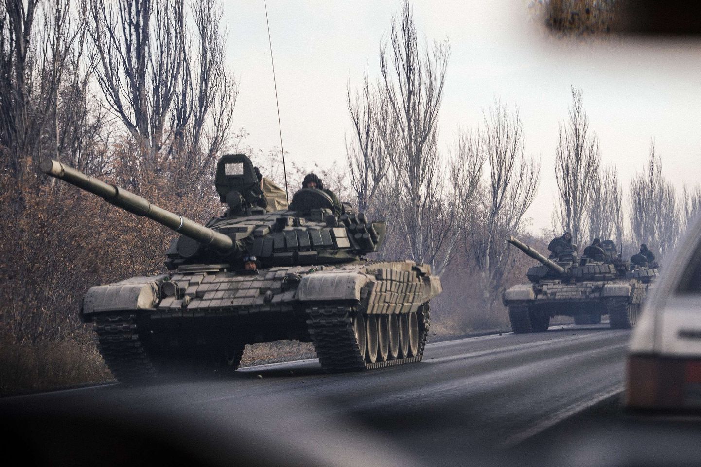 Donetski oblastis Šahtarski lähistel liikusid täna Ukraina vastaste tankid.