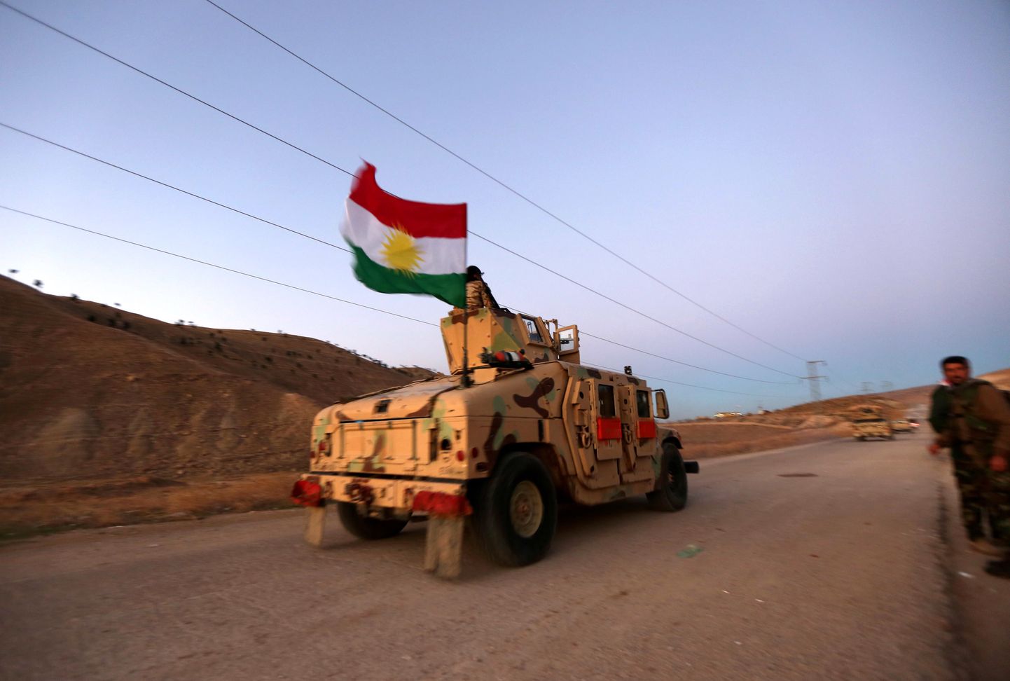 Iraagi kurdi vägedele kuuluv soomusauto