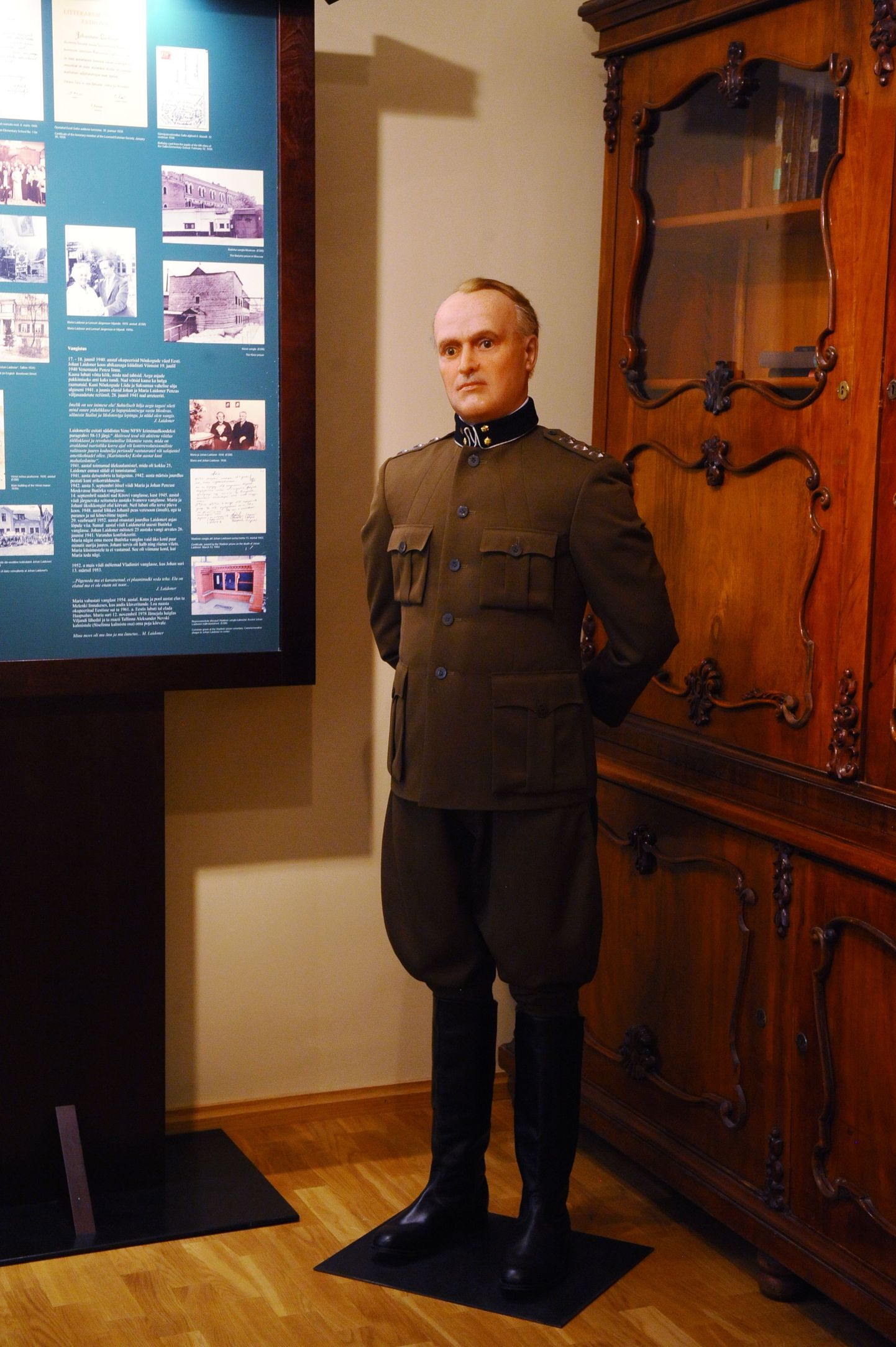 Kindral Johan Laidoneri vahakuju Laidoneri muuseumis.