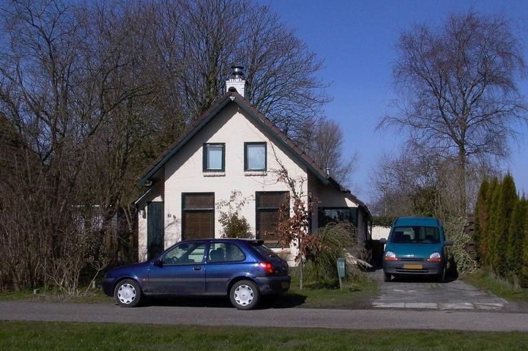 Hollandis Ganzedijkis asuv maja, mille keldrist leiti krimikirjanik Richard Klinkhameri naise surnukeha / wikipedia.org