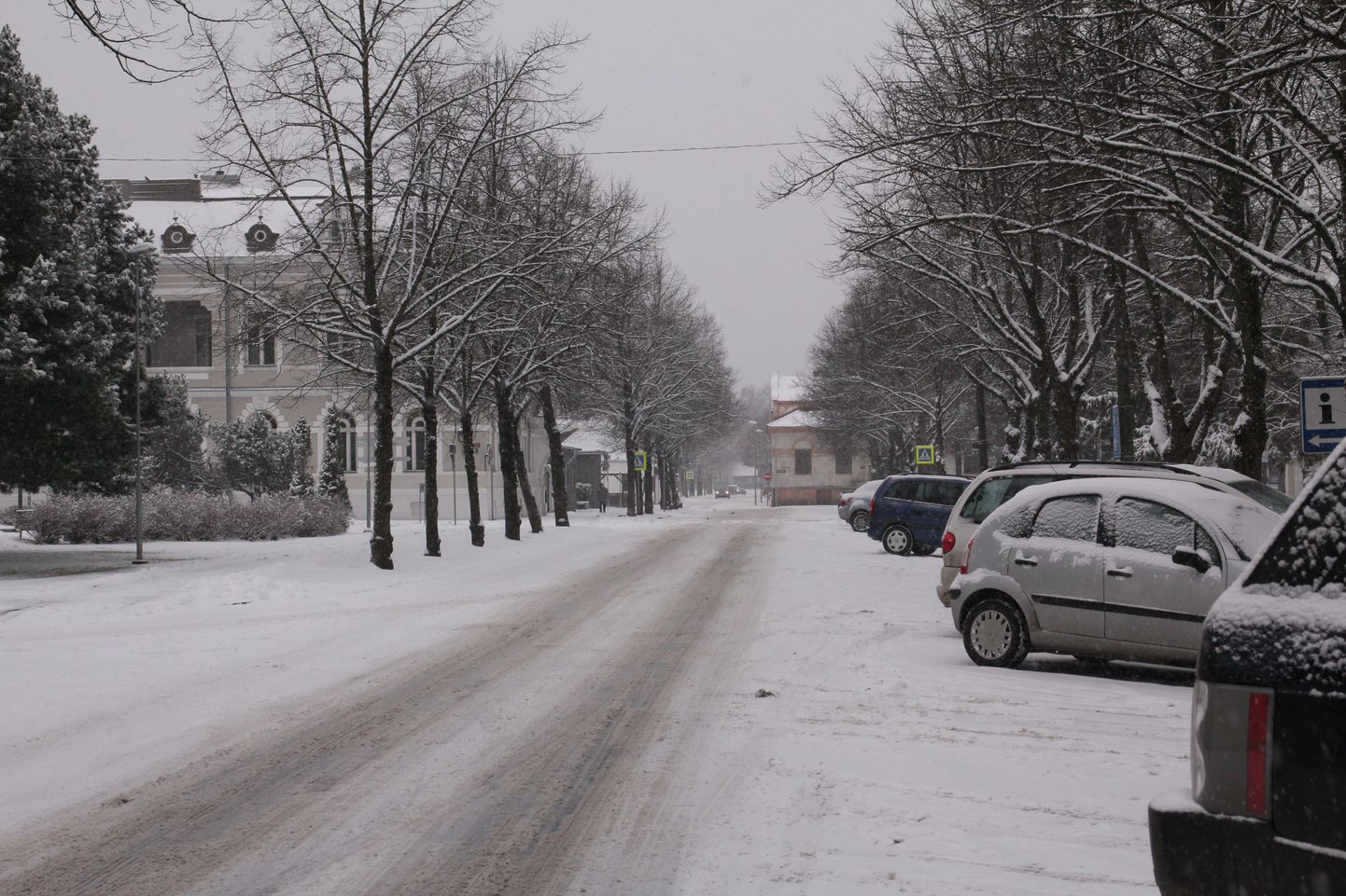 Lumine Pärnu kesklinn.