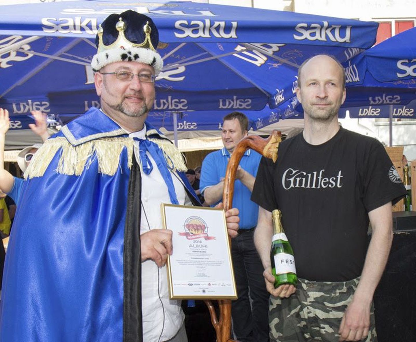 Koit “Vorstikunn” Kuusk koos Tauno Jõeveeriga võitis esimesed Eesti meistrivõistlused šašlõkigrillimises.