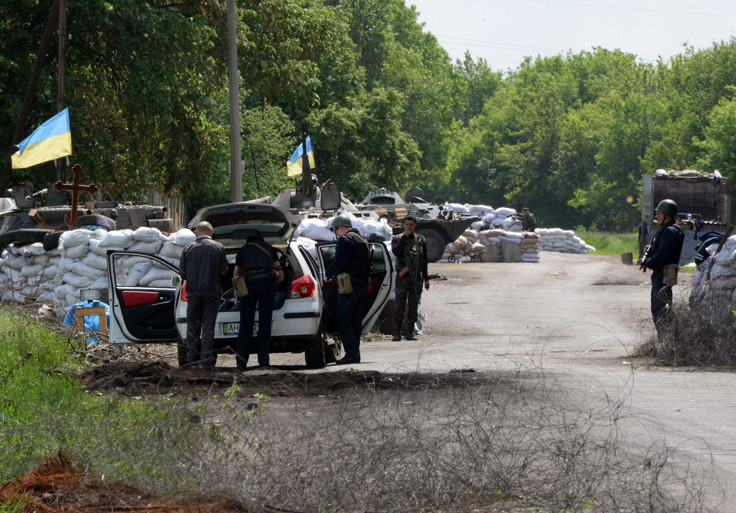 Ukraina sõdurite kontrollpost Ida-Ukrainas Slovjanski lähistel.