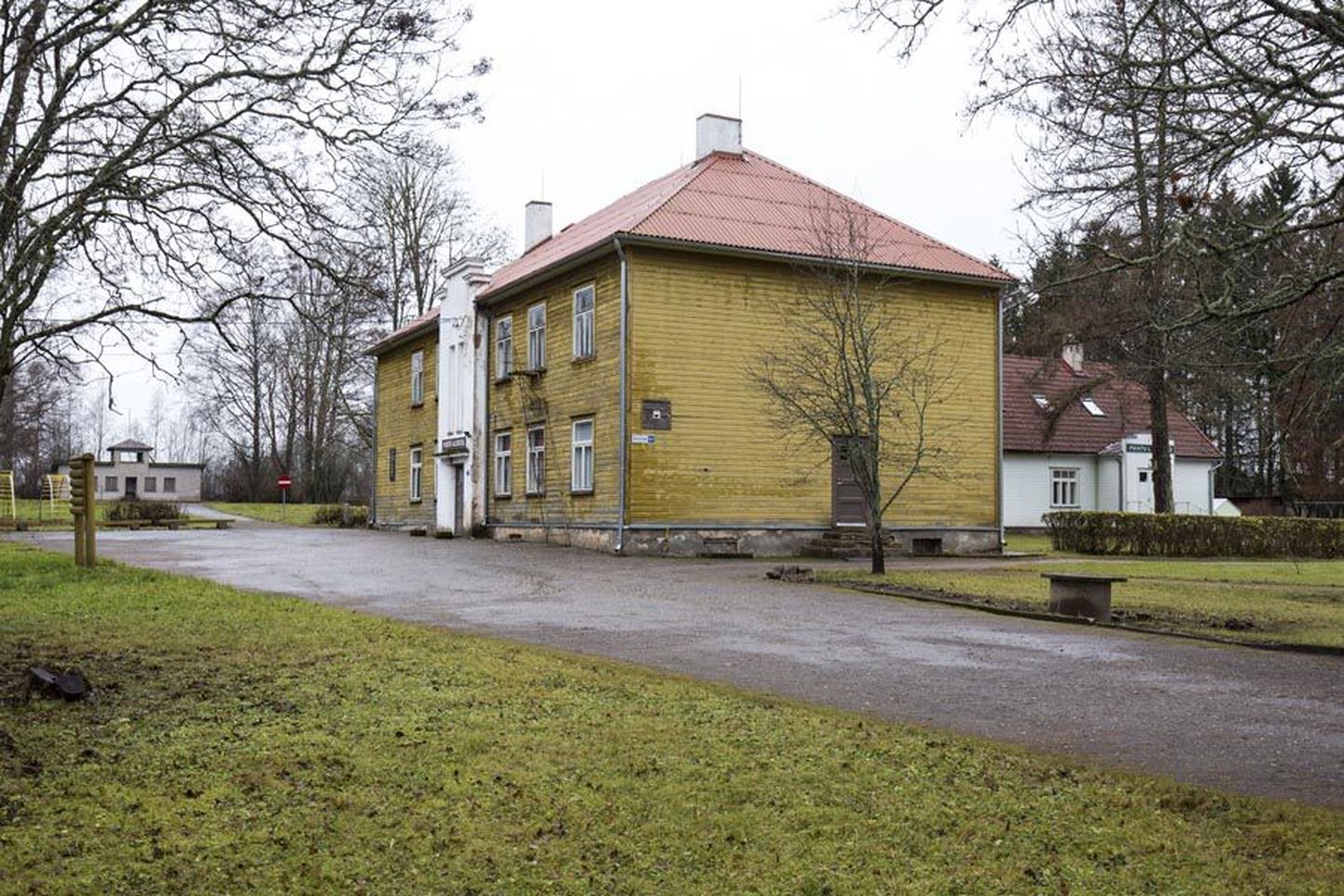 Viljandi vald leidis korraga uue omaniku kolmele tühjale majale, kus hakkavad tegutsema erinevad ettevõtjad.