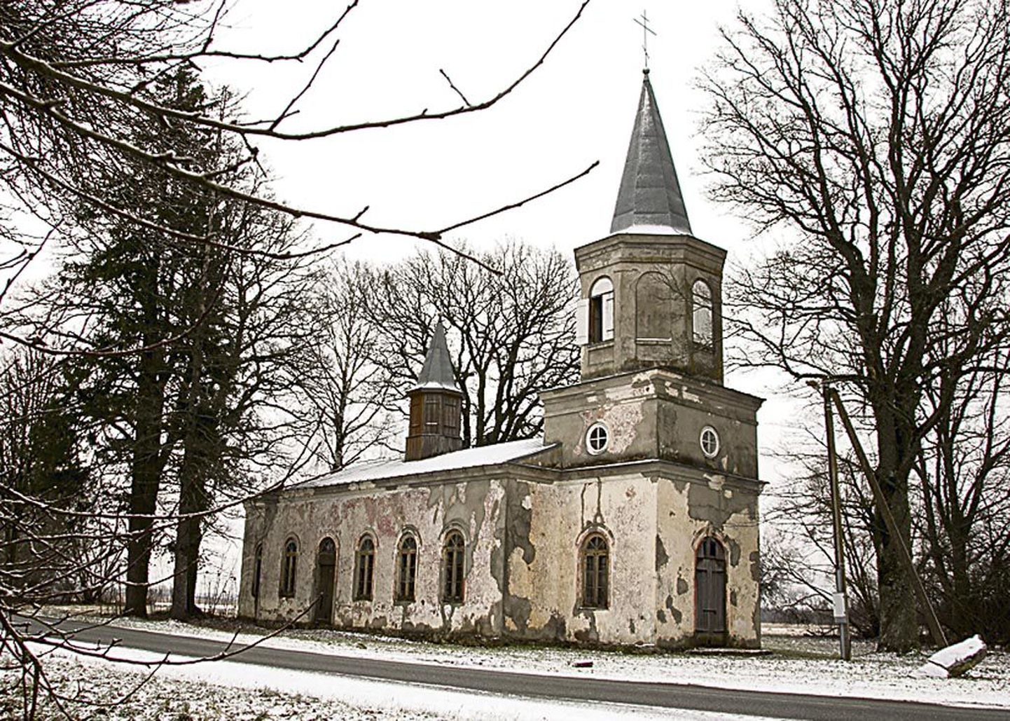 Randivälja Kristuse Sündimise õigeusu kirik ehitati 1867.–1868. aastal.