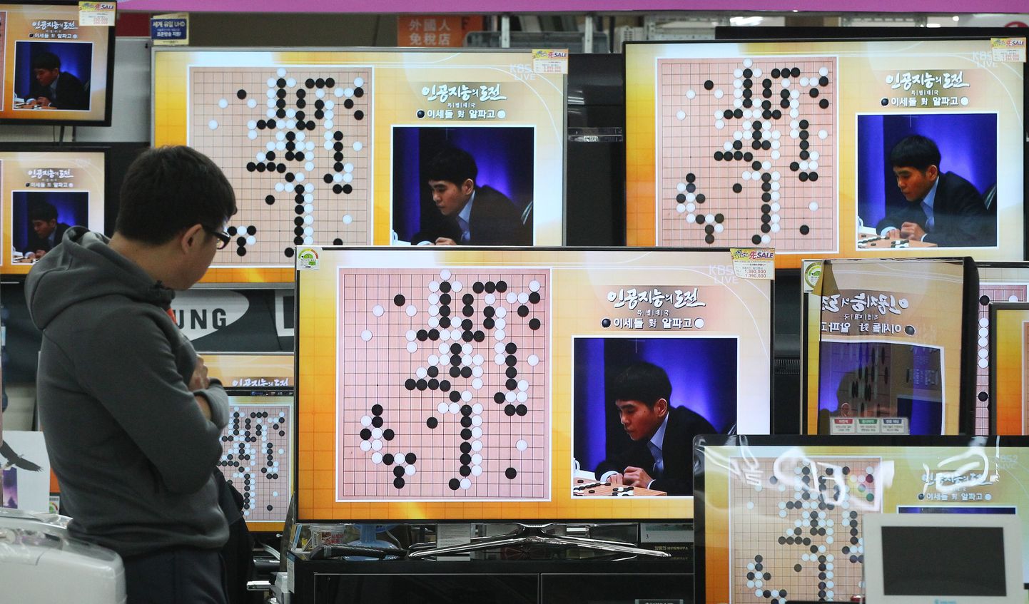 Lõuna-Korea go suurmeister Lee Se-DOl teel superarvutile allajäämise suunas.