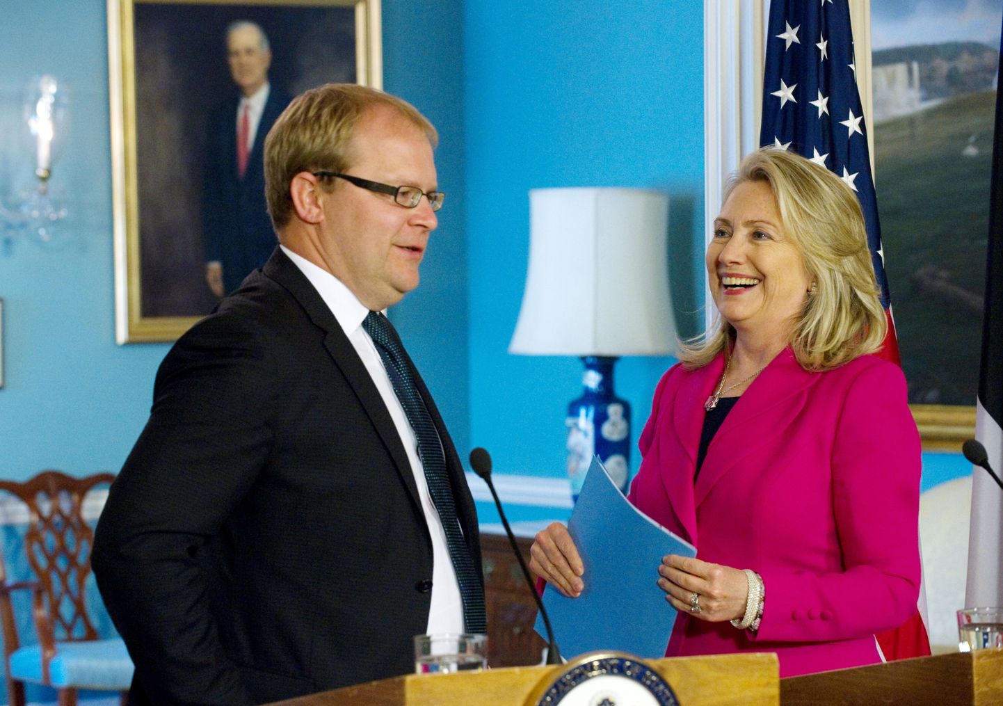 Välisminister Urmas Paet ja USA riigisekretär Hillary Clinton.