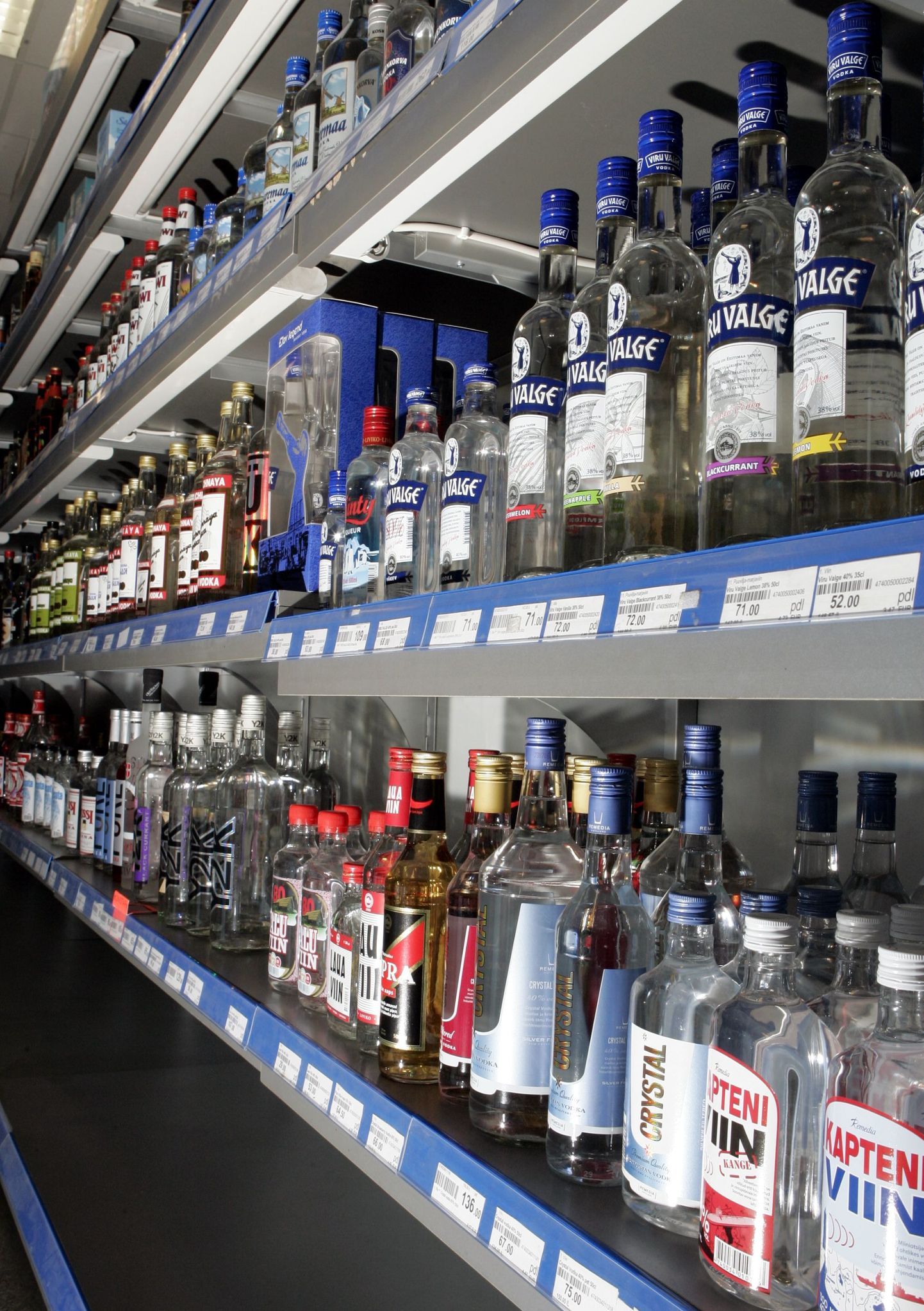 Eestis on alkoholi müügiloa taotlemine väga lihtne.