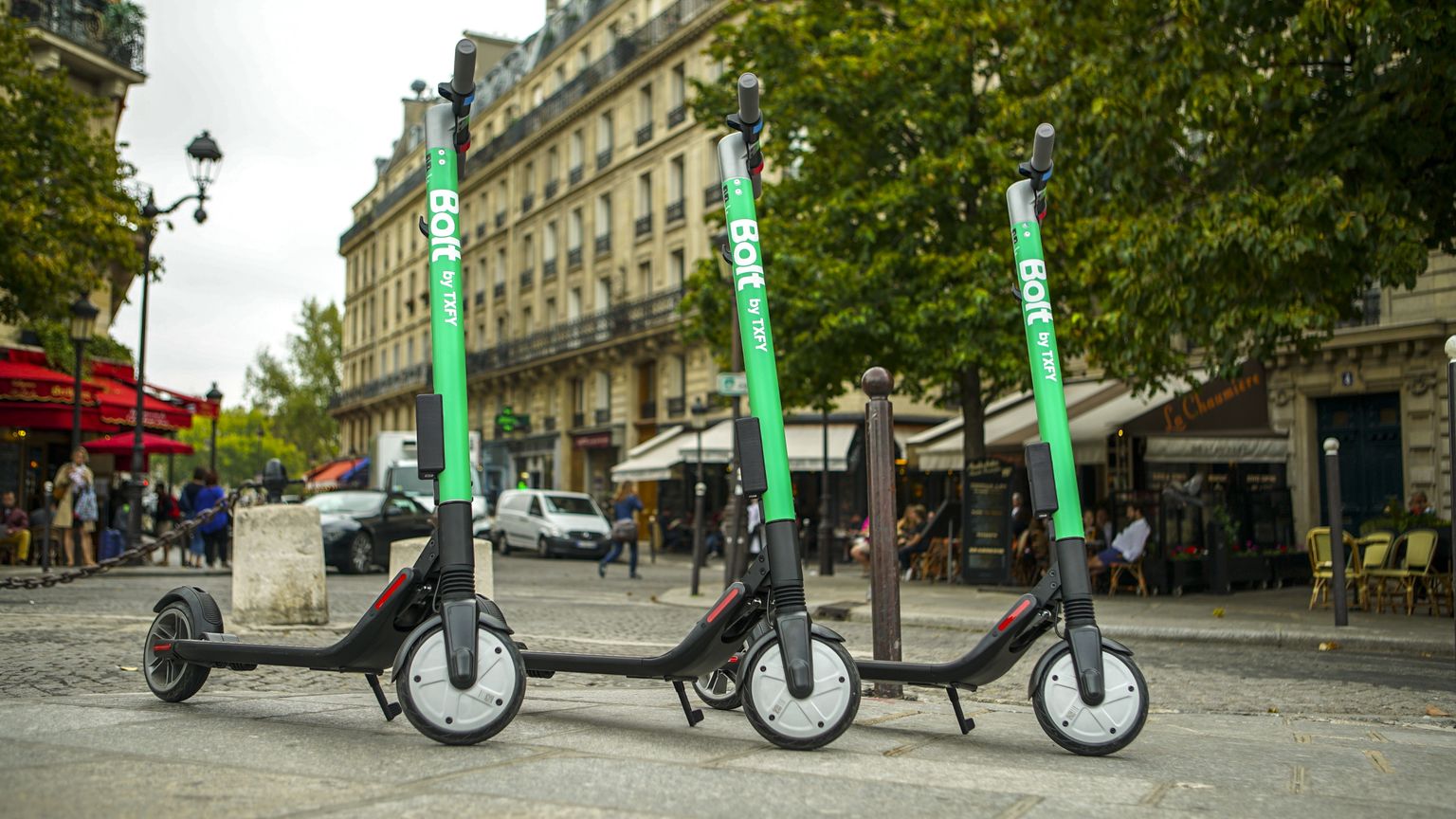 Taxify elektriline tõukeratas Bolt.