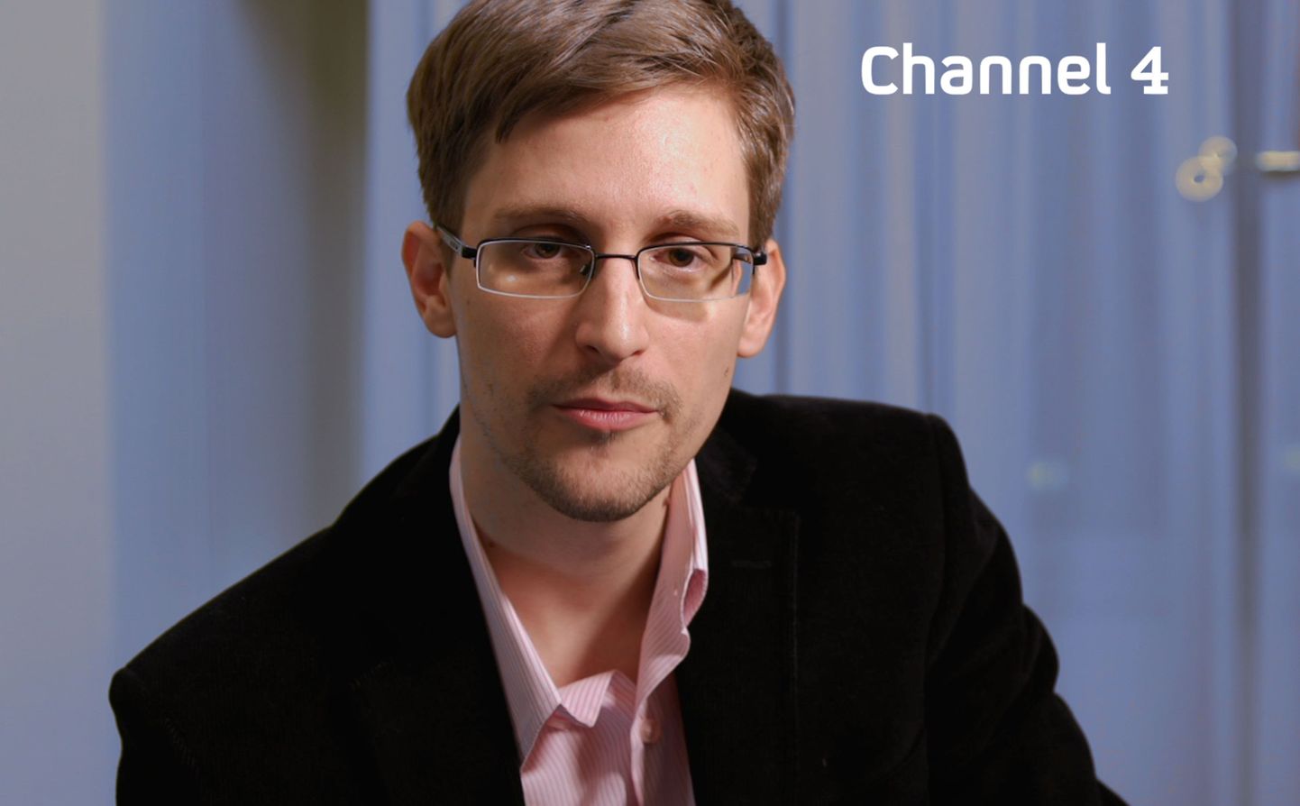 Kaader Snowdeni videost