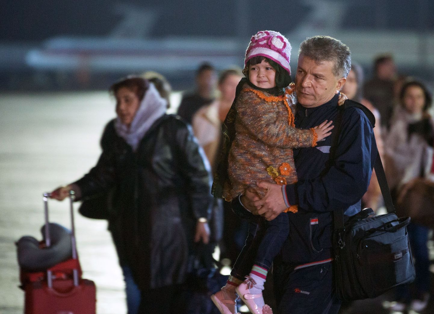 Jeemenist evakueeritud inimesed Moskva lennujaamas.