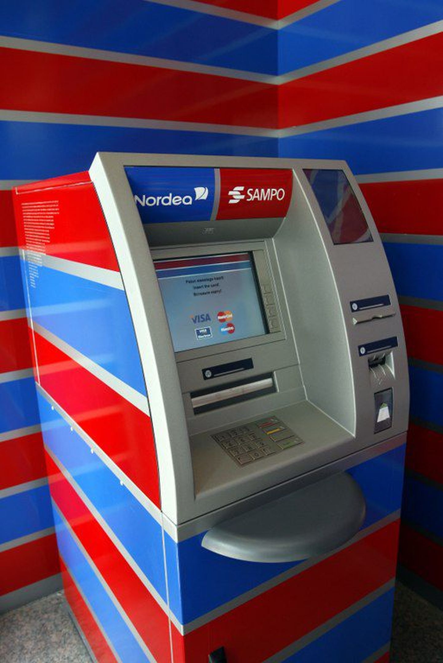 Nordea-Sampo pangaautomaat..