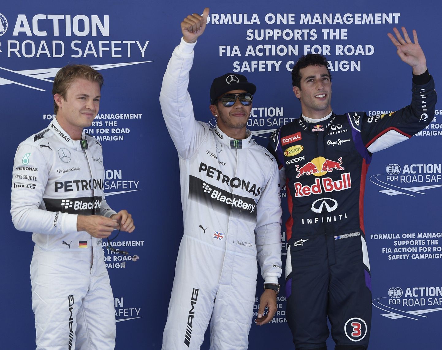 Tänase kvalifikatsiooni esikolmik: Nico Rosberg (vasakult), Lewis Hamilton ja Daniel Ricciardo.