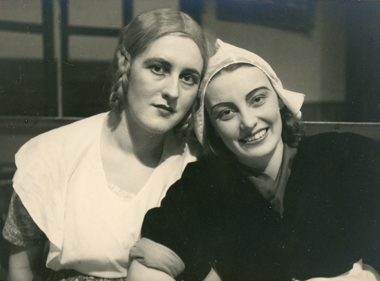 Marjetje – Ellen Saul, Jo – Evi Rauer. Heijermansi «Lootus õnnistusele». (Tallinna Töölisteater, 1938)