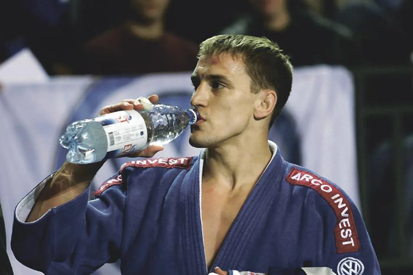 Medalilootusega olümpiale läinud judoka Aleksei Budõlini saagiks jäi Ateenas üks võit, üks kaotus ja tühjad pihud.