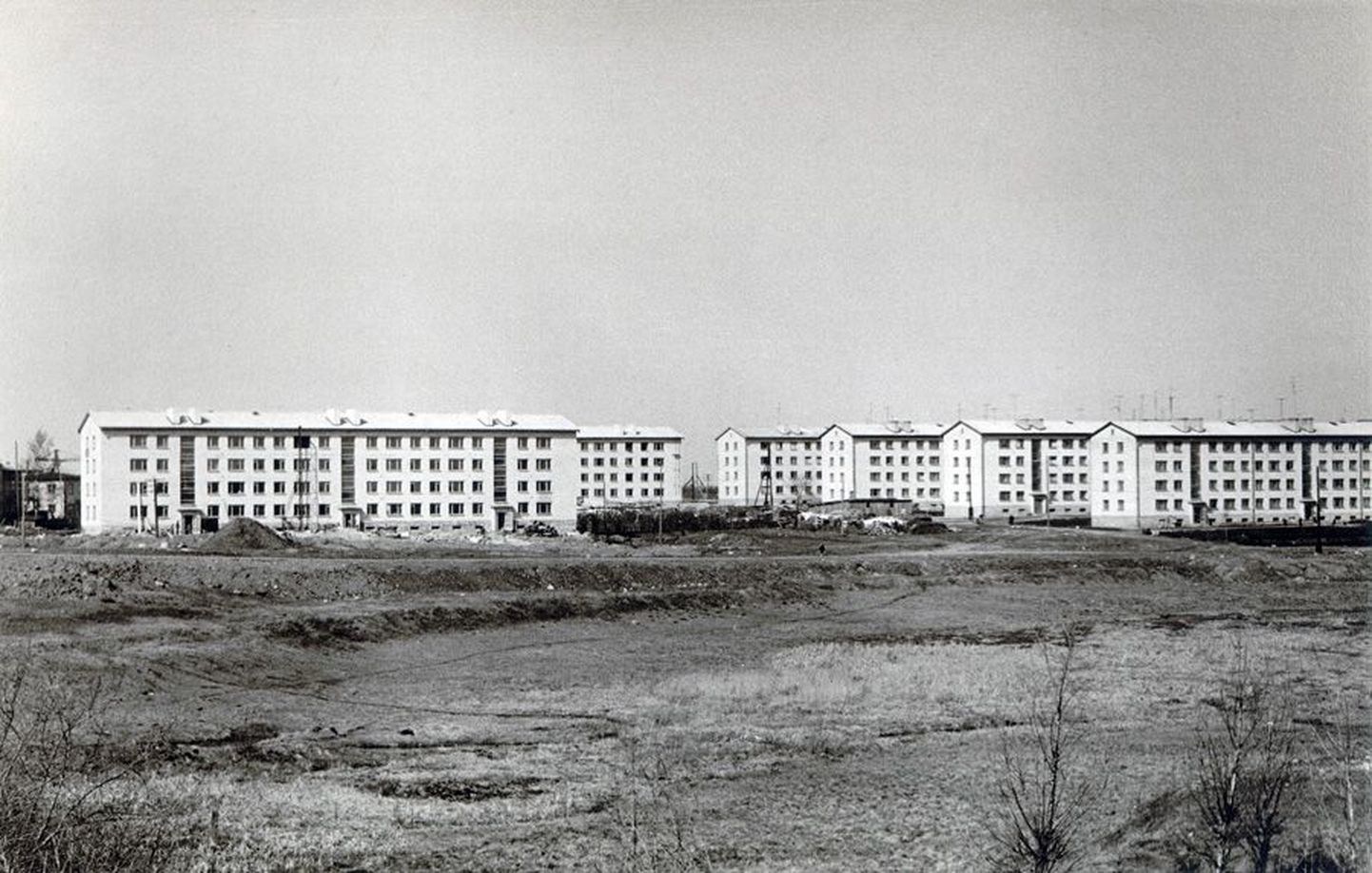 Viljandi ehitusvalitsuse rajatud Paala linnaosa elamud anti kasutusse 1962. aastal. Orgu loopisid lohakamad kodanikud rauakolu ja muud prahti.