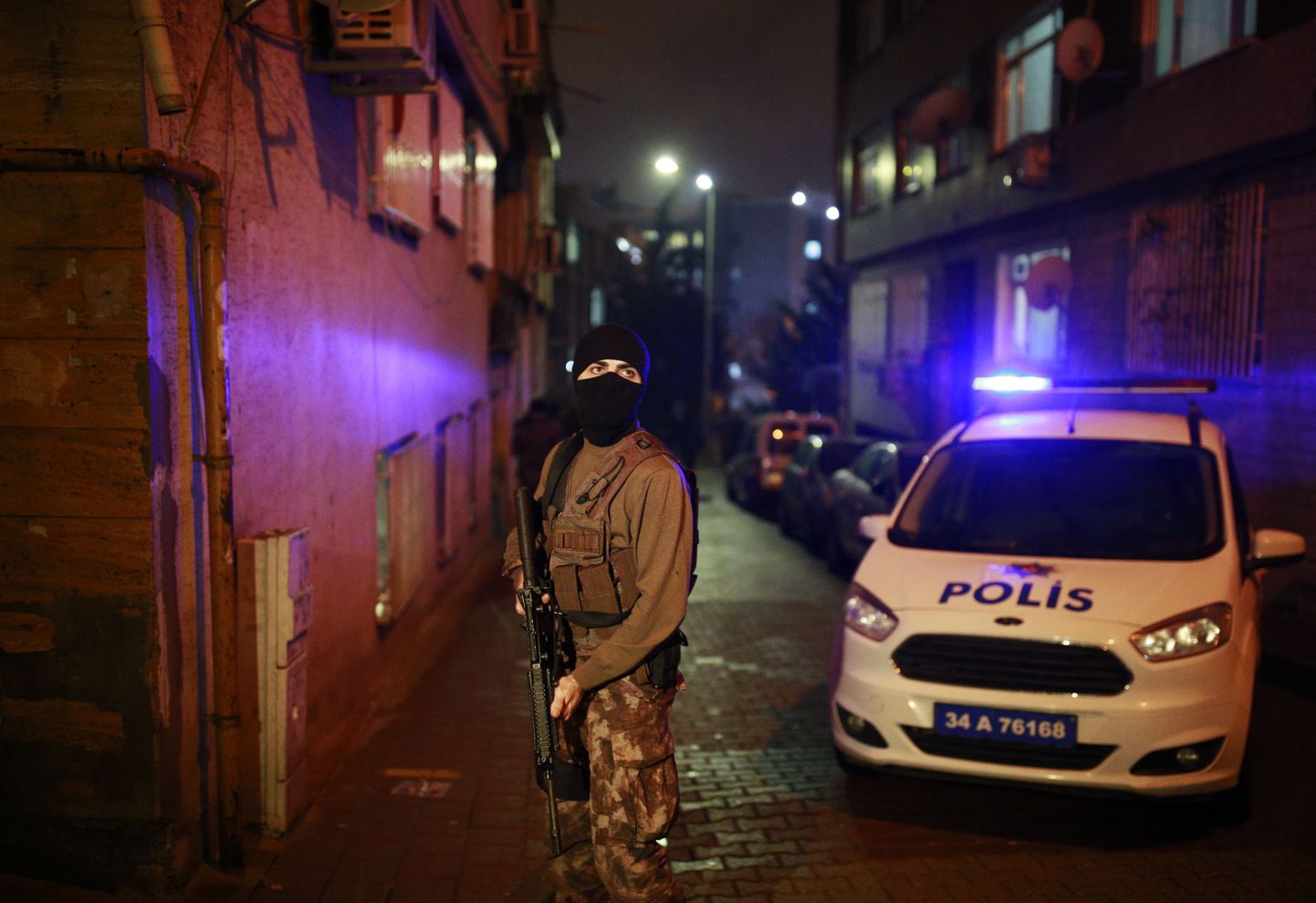 Полиция в Стамбуле. Фото иллюстративное