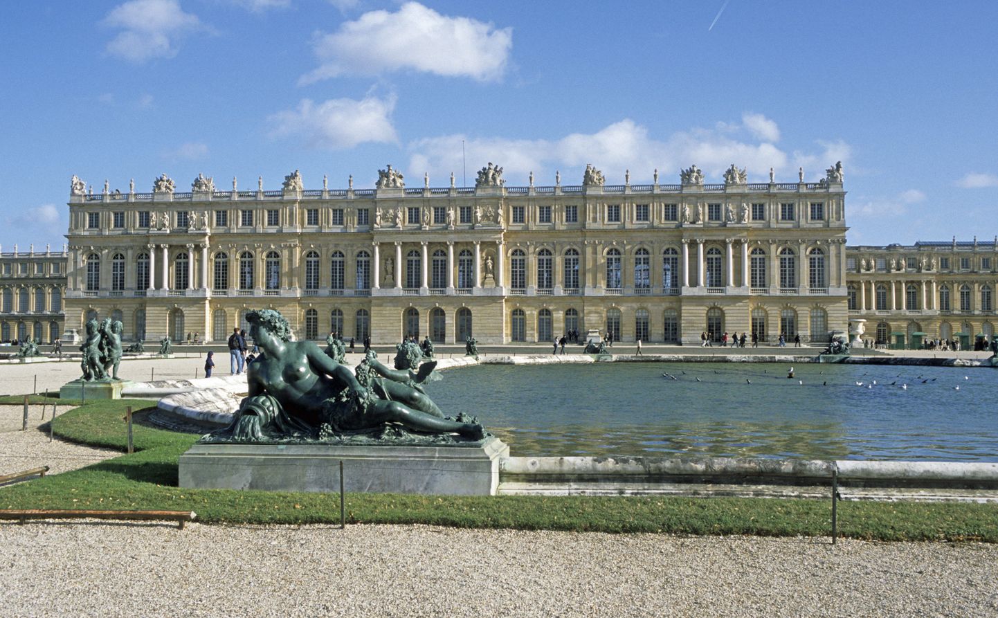 Pariisi lähistel asuv Versailles'i loss.
