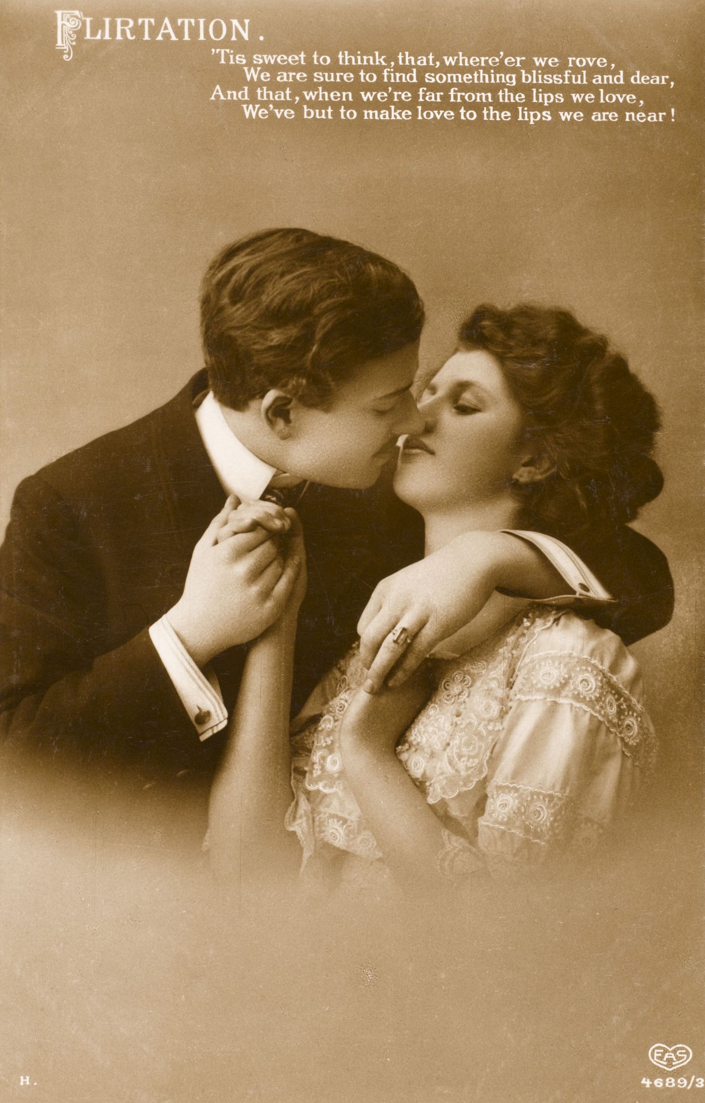 Paarike suudlemas - või ehk flirtimas? Aasta 1913.