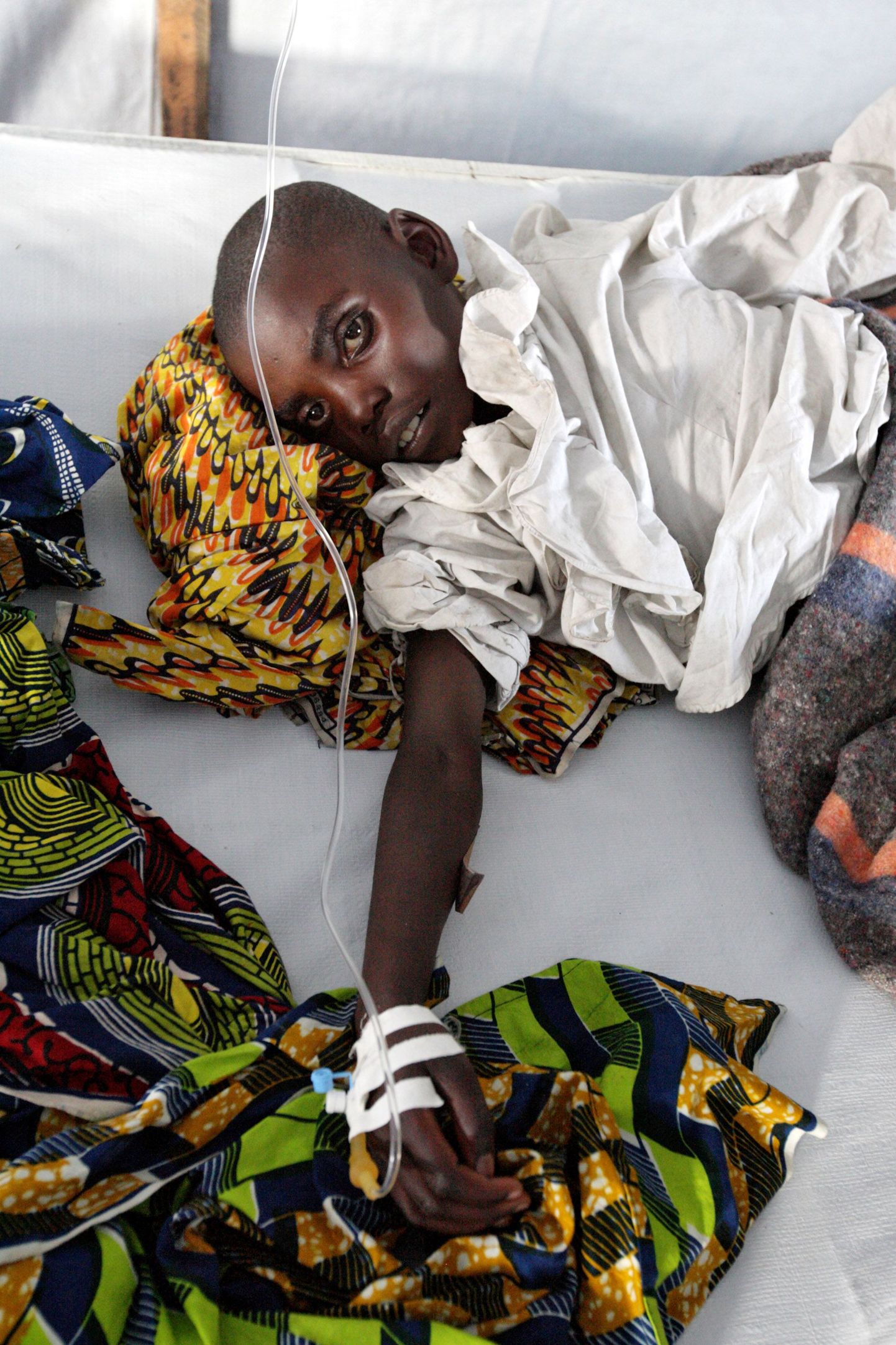 Koolerasse haigestunud laps Kongo Vabariigis (2008).